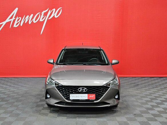 2021 Hyundai Solaris II Рестайлинг, коричневый, 1585000 рублей - вид 8
