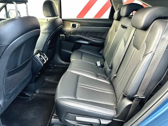 2023 Kia Sorento IV, синий, 3690000 рублей - вид 14