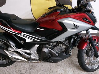 2017 Honda NC 750X, красный, 710000 рублей, вид 1