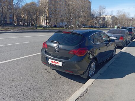 2010 Opel Astra J, чёрный, 650000 рублей, вид 4