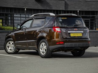 2015 Geely Emgrand X7 I, коричневый, 610000 рублей, вид 2