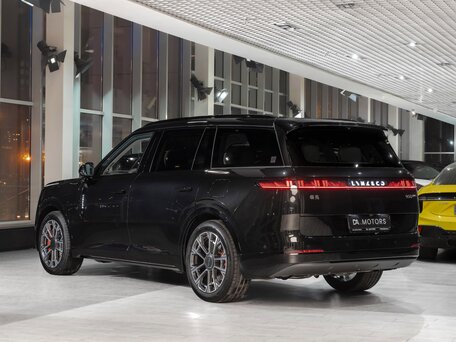 2026 Lynk & Co 900, чёрный, 7450000 рублей, вид 5