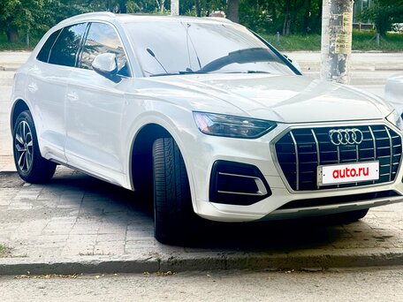 2021 Audi Q5 45 TFSI II (FY) Рестайлинг, белый, 3600000 рублей, вид 2