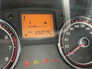 2012 SsangYong Actyon II, серый, 950000 рублей, вид 5