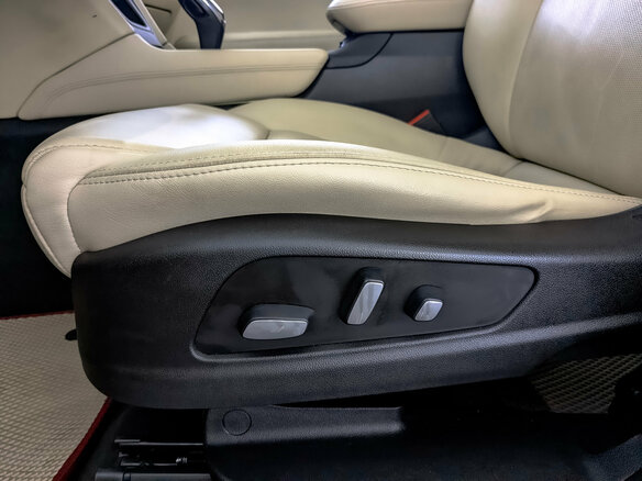2019 Cadillac XT5 I, красный - вид 28