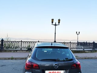 2012 Opel Astra J Рестайлинг, серый, 820000 рублей, вид 5