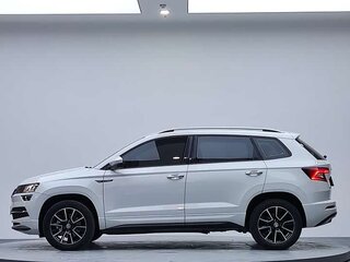 2022 Skoda Karoq DSG7 I, белый, 1800000 рублей, вид 4