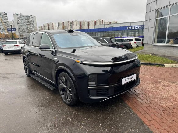2025 Li Auto (Lixiang) L9 52.3 kWh I Рестайлинг, чёрный, 9550000 рублей - вид 3