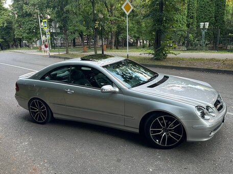 2003 Mercedes-Benz CLK-Класс 200 II (W209), серый, 730000 рублей, вид 3