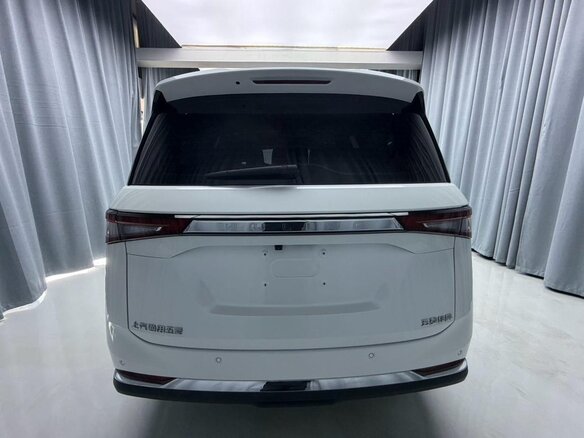 2022 Wuling Jiachen, белый, 1550678 рублей - вид 5
