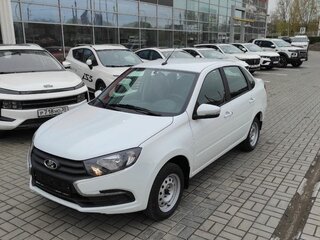 2026 Lada (ВАЗ) Granta I Рестайлинг, белый, 1101000 рублей, вид 2