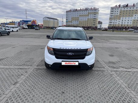 2013 Ford Explorer Sport V, белый, 2444444 рублей, вид 1