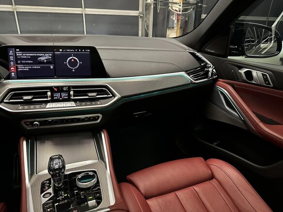 2020 BMW X6 40i III (G06), коричневый, 8190000 рублей - вид 21