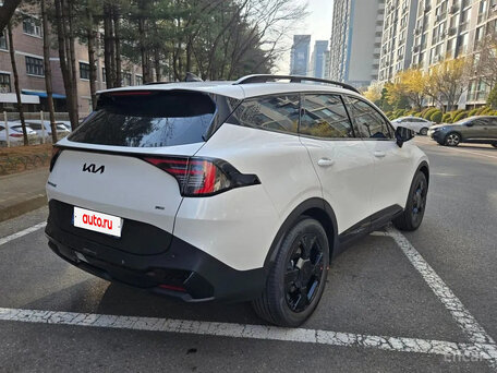 2026 Kia Sportage V Рестайлинг, белый, 5185999 рублей, вид 3
