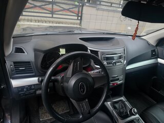 2011 Subaru Outback IV, серый, 1100000 рублей, вид 3