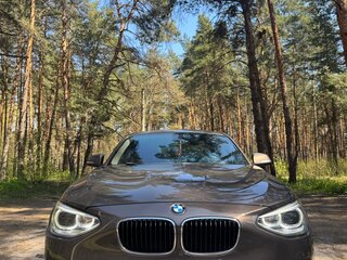 2012 BMW 1 серии 116i II (F20/F21), коричневый, 1350000 рублей, вид 1