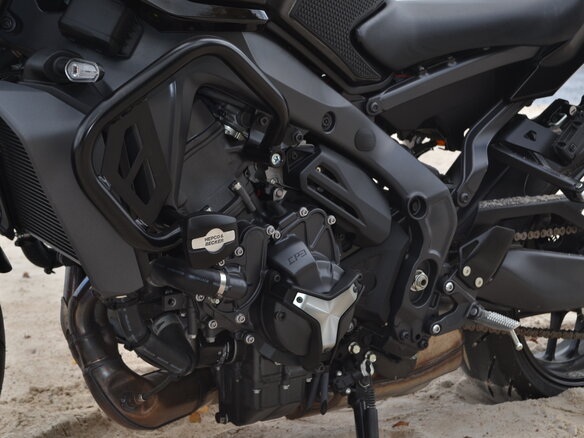 2025 Yamaha MT-09 (FZ-09), чёрный, 1380000 рублей - вид 26