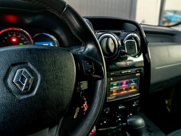 2016 Renault Duster I Рестайлинг, белый, 860000 рублей - вид 15
