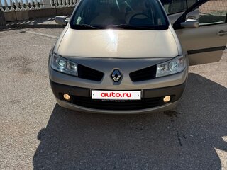 2006 Renault Megane II Рестайлинг, бежевый, 770000 рублей, вид 3