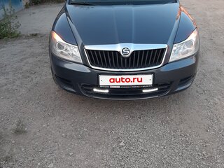 2009 Skoda Octavia II (A5) Рестайлинг, серый, 660000 рублей, вид 3