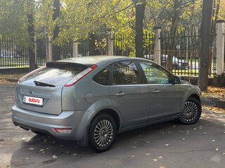 2010 Ford Focus II Рестайлинг, серый, 495000 рублей, вид 4