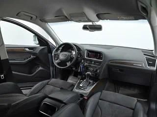 2014 Audi Q5 I (8R) Рестайлинг, серебристый, 1495000 рублей, вид 5