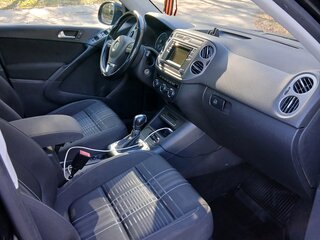2016 Volkswagen Tiguan I Рестайлинг, чёрный, 1750000 рублей, вид 5