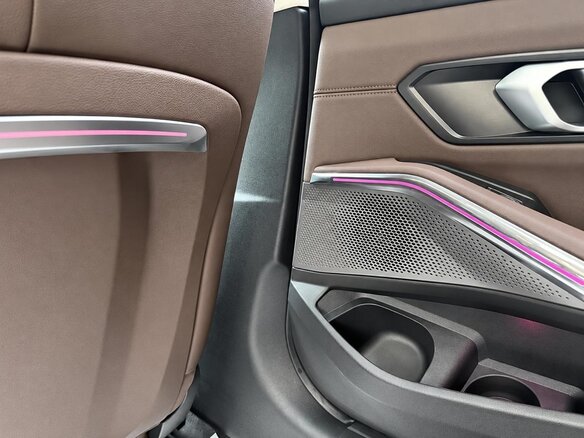 2023 BMW 3 серии Long 320Li VII (G2x) Рестайлинг, голубой, 2976000 рублей - вид 18