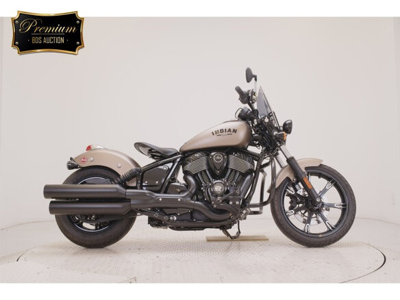 2024 Indian Chief, серебристый, 1600000 рублей