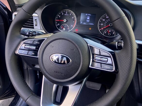 2019 Kia Optima IV Рестайлинг, чёрный, 1750000 рублей - вид 6