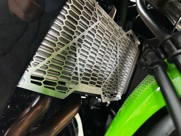 2021 Kawasaki Ninja 650, зелёный, 880000 рублей - вид 37