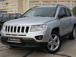 2011 Jeep Compass I Рестайлинг, серебристый, 919000 рублей, вид 3