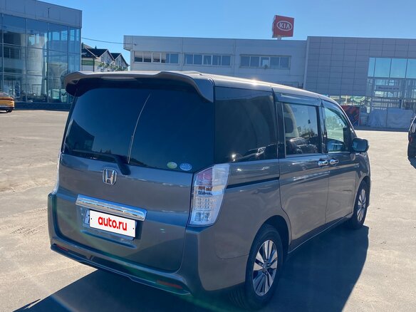 2010 Honda Stepwgn IV, серый, 1500000 рублей - вид 17