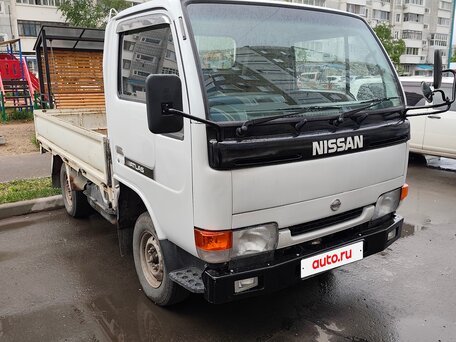 1992 Nissan Atlas, белый, 900000 рублей, вид 3