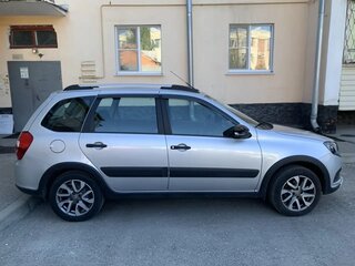 2022 Lada (ВАЗ) Granta Cross I Рестайлинг, серебристый, 835000 рублей, вид 3