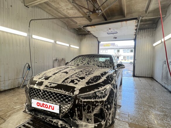 2019 Genesis G70 I, коричневый, 2625000 рублей - вид 2