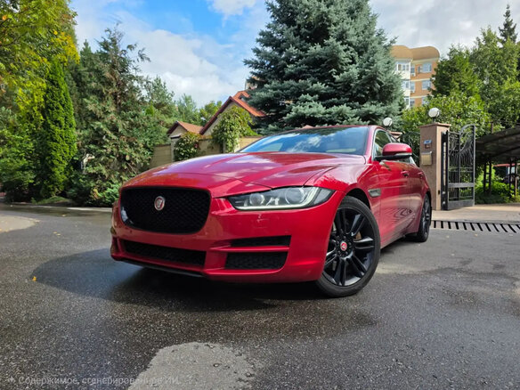 2016 Jaguar XE EcoBoost I, красный - вид 4