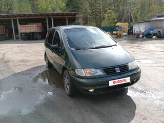 1999 SEAT Alhambra I, зелёный, 380000 рублей, вид 2