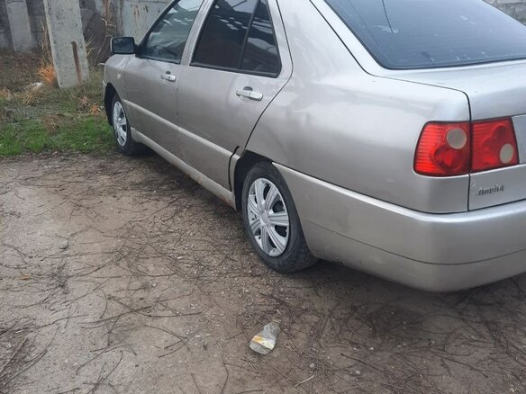 2007 Chery Amulet (A15) I, серебристый, 250000 рублей - вид 3