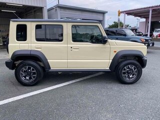 2025 Suzuki Jimny IV, бежевый, 2200000 рублей, вид 4