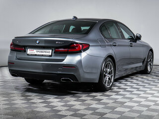 2020 BMW 5 серии 530i xDrive VII (G30/G31/G38) Рестайлинг, серый, 4851495 рублей, вид 5