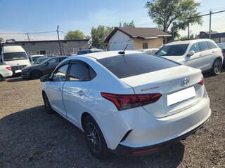 2020 Hyundai Solaris II, белый, 1071000 рублей, вид 3