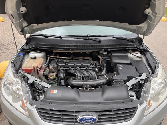 2010 Ford Focus II Рестайлинг, серебристый, 469000 рублей - вид 30