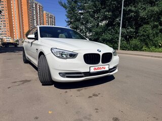 2012 BMW 5 серии Gran Turismo 535i xDrive VI (F10/F11/F07), белый, 1950000 рублей, вид 3