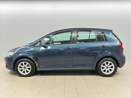 2012 Volkswagen Golf Plus II, чёрный, 590000 рублей, вид 3
