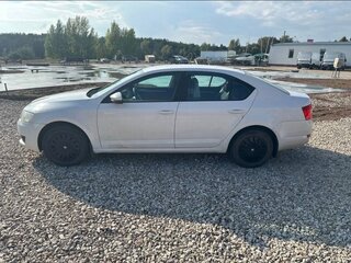 2015 Skoda Octavia III (A7), белый, 1300000 рублей, вид 2