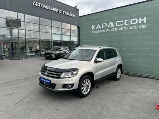 2011 Volkswagen Tiguan I Рестайлинг, серебристый, 1160000 рублей, вид 1