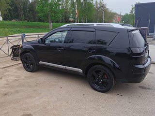 2007 Mitsubishi Outlander II, чёрный, 1150000 рублей, вид 3