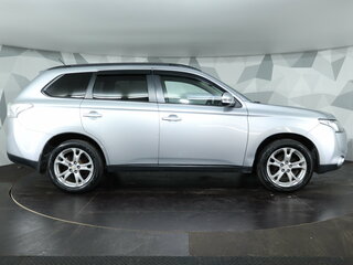2013 Mitsubishi Outlander III, серебристый, 1149000 рублей, вид 4