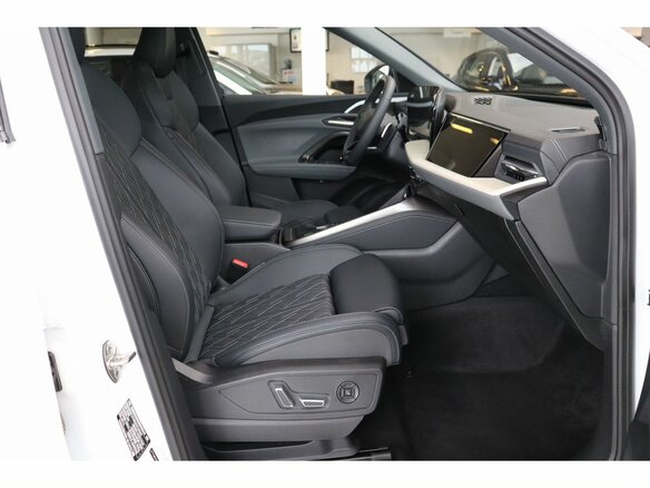 2026 Audi Q5 L III (GU), белый, 6799000 рублей - вид 10